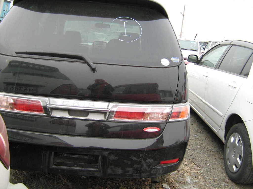 2002 Toyota Gaia