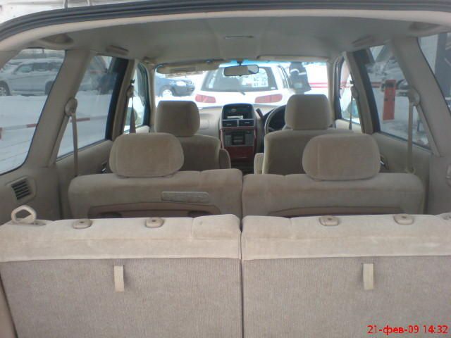 2002 Toyota Gaia