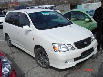 2002 Toyota Gaia