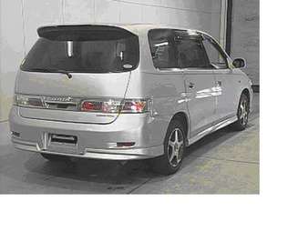 2002 Toyota Gaia Images