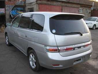 2002 Toyota Gaia Wallpapers