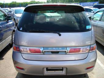 2002 Toyota Gaia Wallpapers