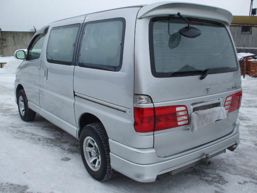 1999 Toyota Grand Hiace