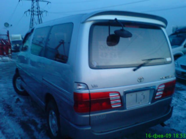 1999 Toyota Grand Hiace