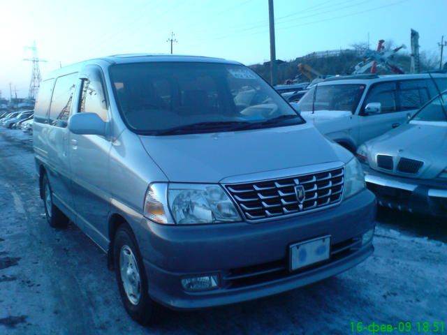 1999 Toyota Grand Hiace