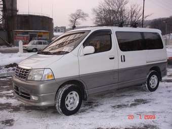 1999 Toyota Grand Hiace