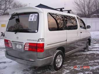 Toyota Grand Hiace