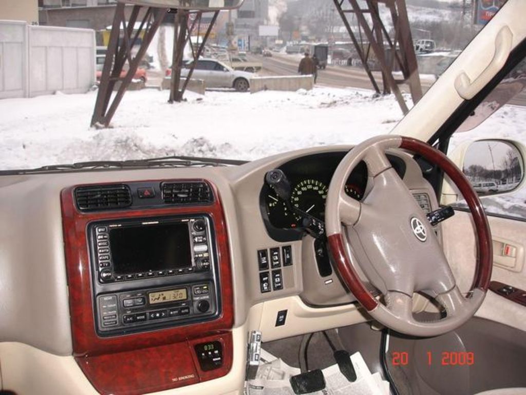 1999 Toyota Grand Hiace