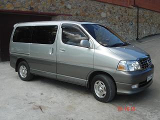 1999 Toyota Grand Hiace Photos