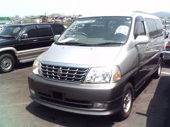 1999 Toyota Grand Hiace Photos