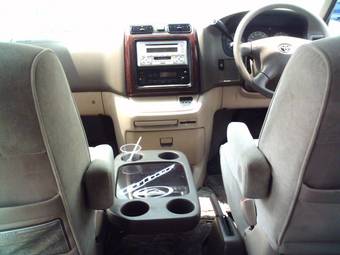 1999 Toyota Grand Hiace Pictures