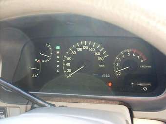 1999 Toyota Grand Hiace Pictures
