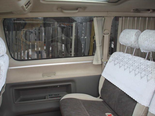 2000 Toyota Grand Hiace