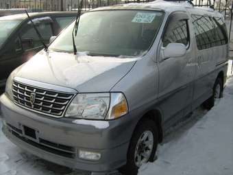 2000 Grand Hiace