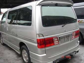 2000 Toyota Grand Hiace