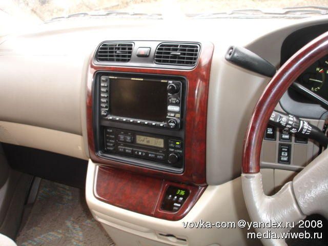 2000 Toyota Grand Hiace