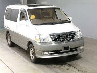 2000 Toyota Grand Hiace