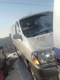 2000 Grand Hiace