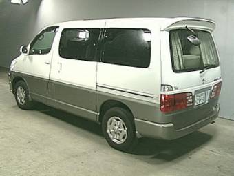 2000 Toyota Grand Hiace Pictures