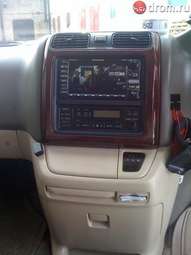 2001 Grand Hiace