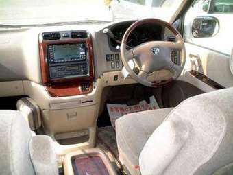 2001 Grand Hiace