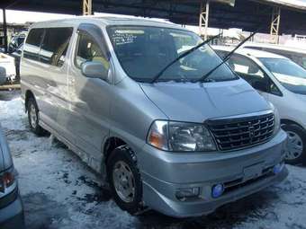 2001 Toyota Grand Hiace