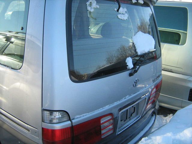 2001 Toyota Grand Hiace