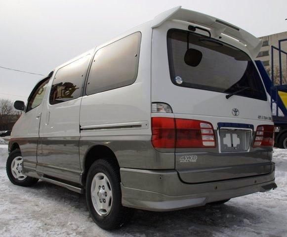 2001 Toyota Grand Hiace