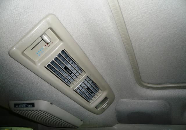 2001 Toyota Grand Hiace