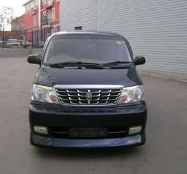 2001 Grand Hiace