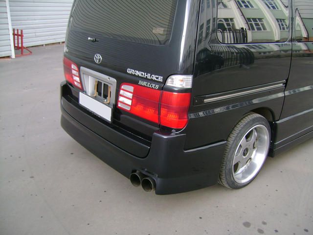 2001 Toyota Grand Hiace