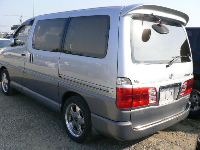 2001 Toyota Grand Hiace