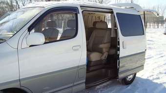 Toyota Grand Hiace