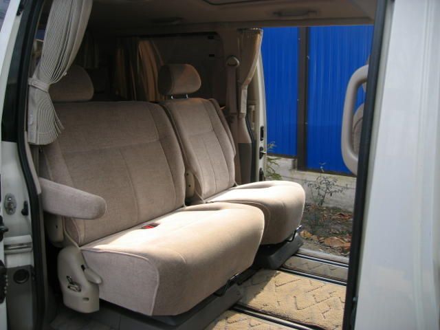 2001 Toyota Grand Hiace