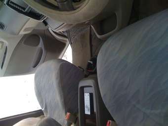 2001 Toyota Grand Hiace Photos
