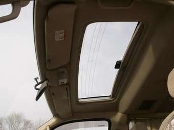 2001 Toyota Grand Hiace Pictures
