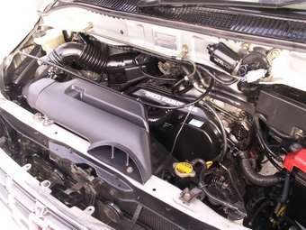 2001 Toyota Grand Hiace Pictures