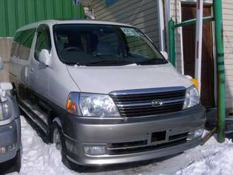 2001 Toyota Grand Hiace Wallpapers