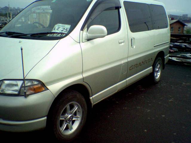 1996 Toyota Granvia