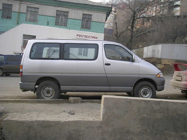 1996 Toyota Granvia