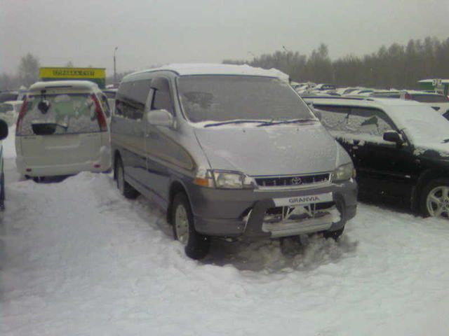 1997 Toyota Granvia