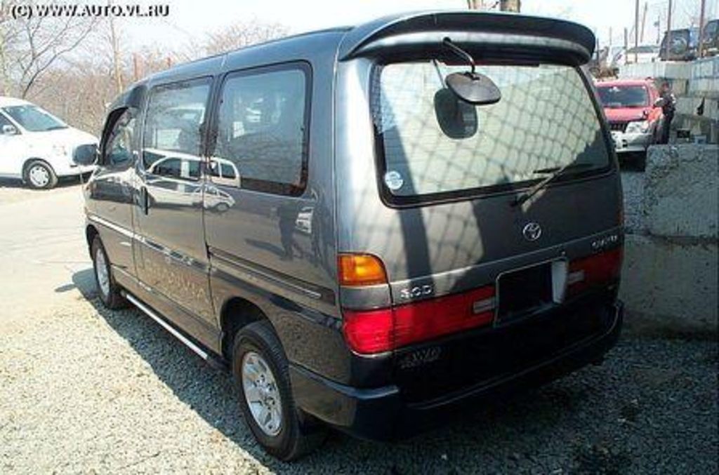 1997 Toyota Granvia