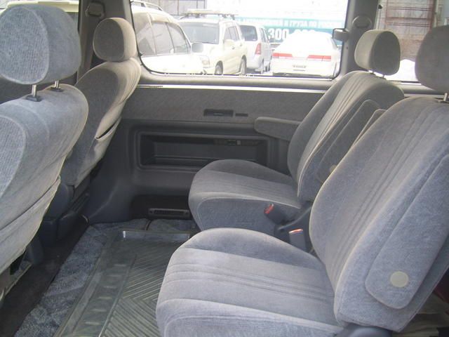 1997 Toyota Granvia