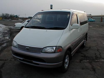 1998 Toyota Granvia