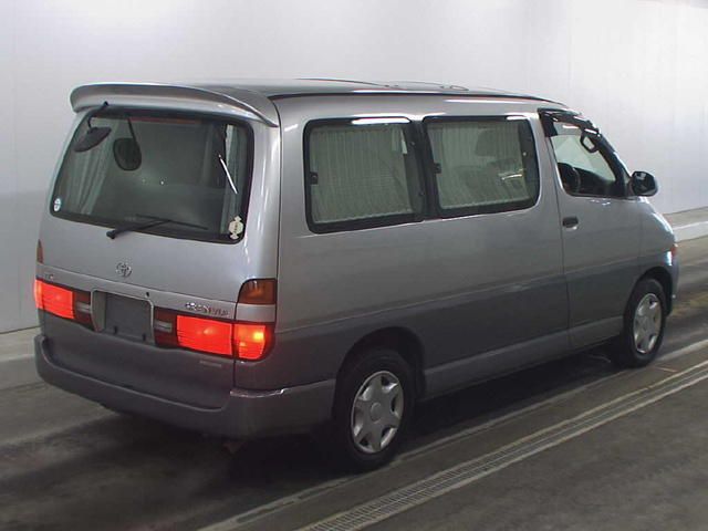 1998 Toyota Granvia