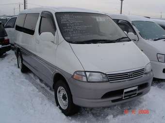 1998 Toyota Granvia