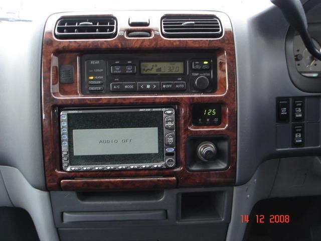 1998 Toyota Granvia