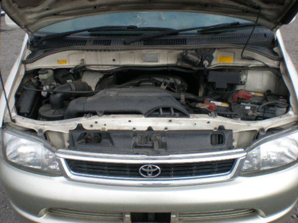 1998 Toyota Granvia