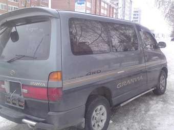 1998 Toyota Granvia For Sale