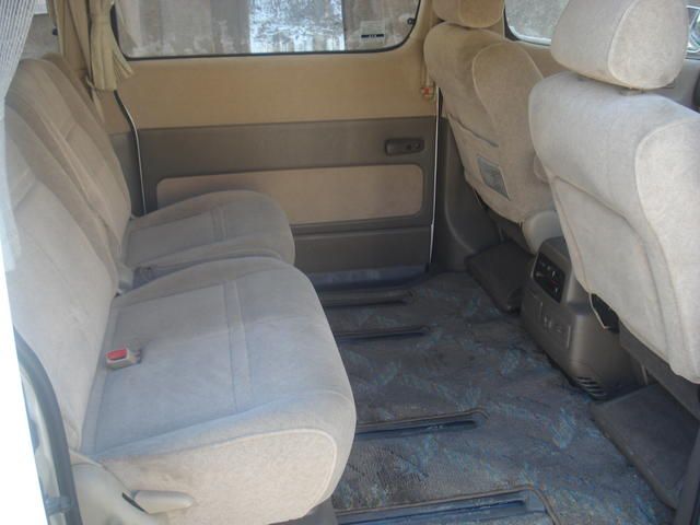 1999 Toyota Granvia